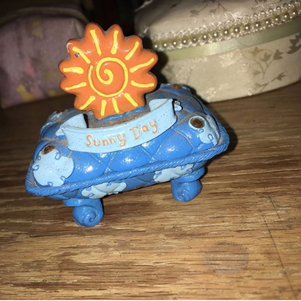 Jewelry box